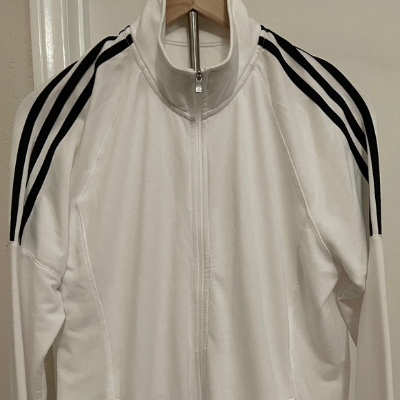 ⛳️ Gently Worn Adidas Classic White Golf Track Jacket! L🏌️♀️ - Picture 8 of 8